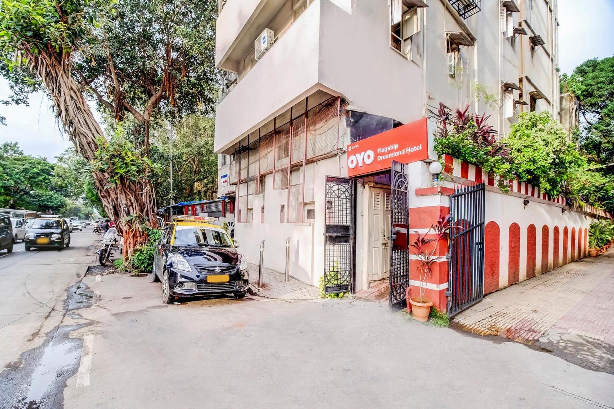 Super Oyo Hotel Dreamland Mumbai Luaran gambar