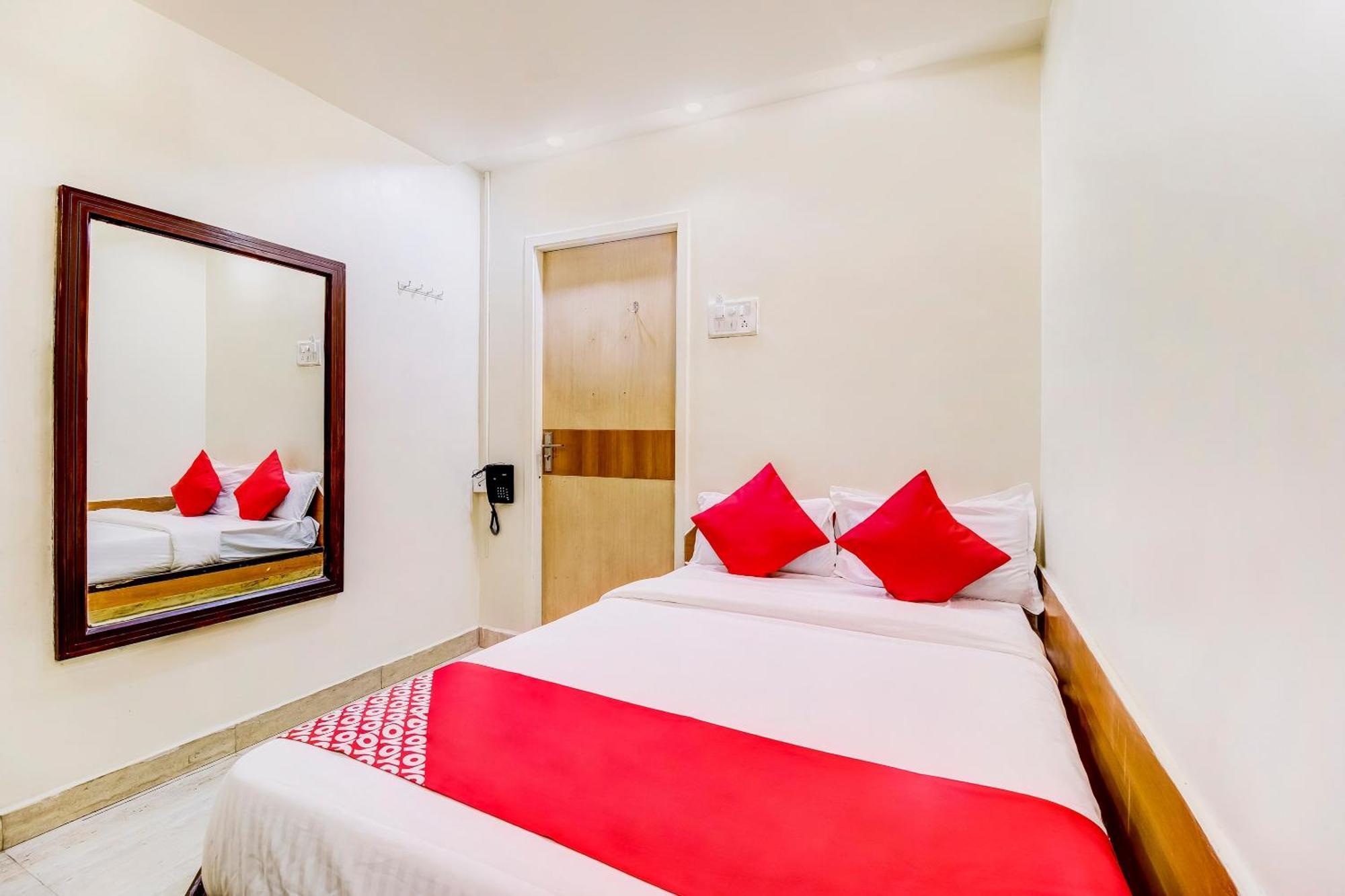 Super Oyo Hotel Dreamland Mumbai Luaran gambar