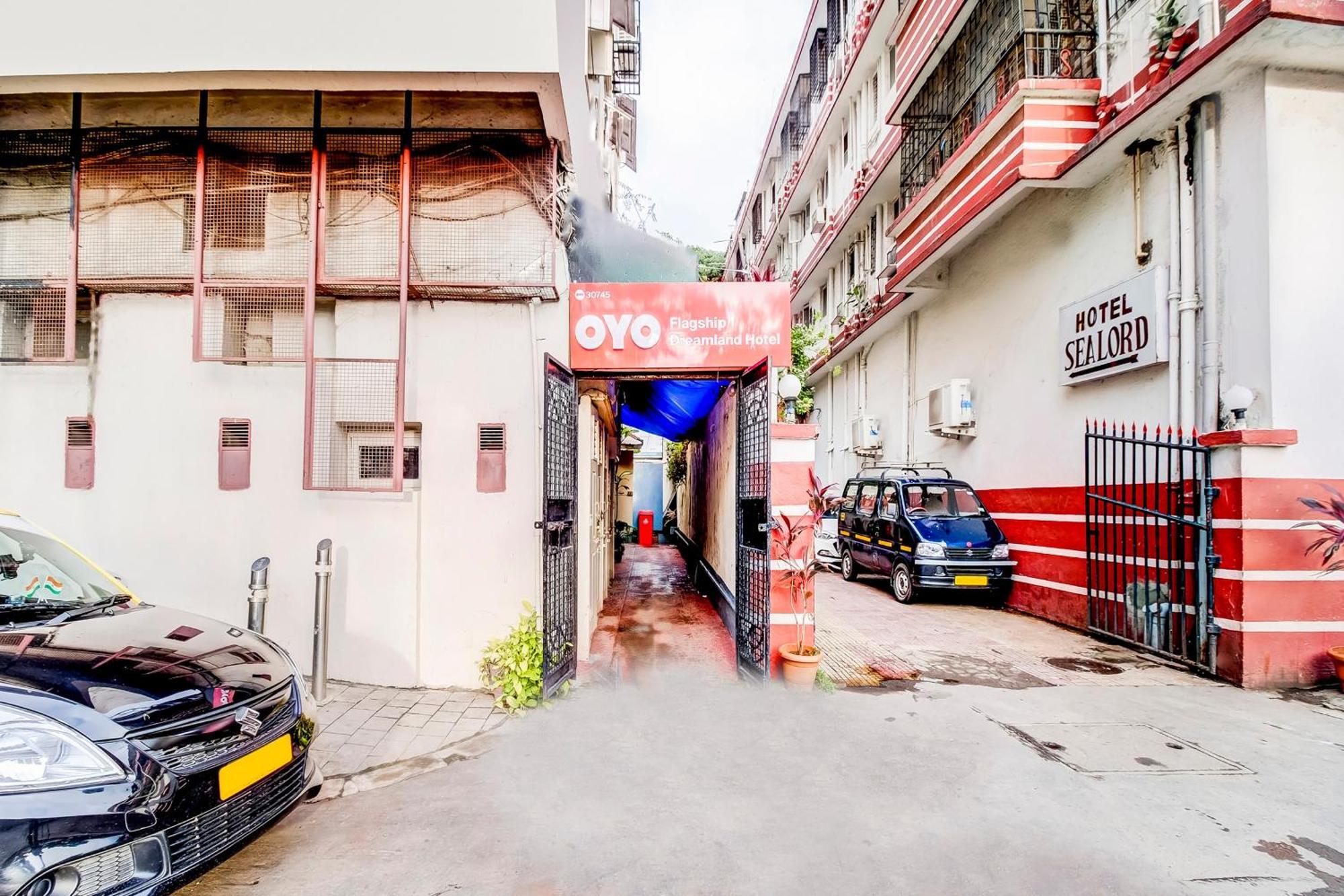 Super Oyo Hotel Dreamland Mumbai Luaran gambar